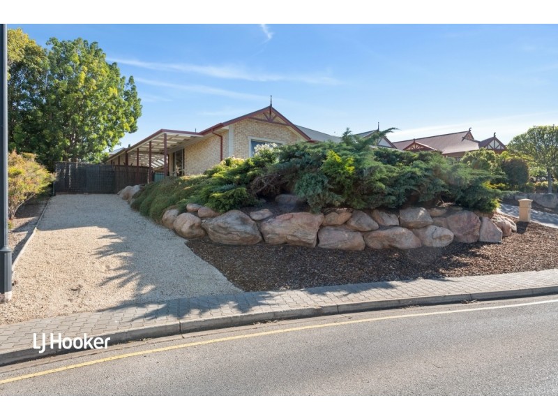 15 Burke Parade, Hewett SA 5118