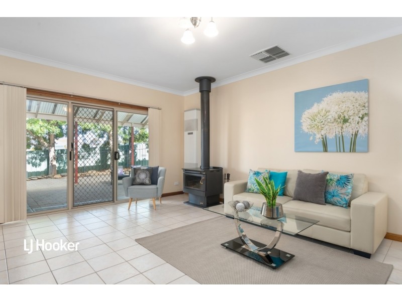 15 Burke Parade, Hewett SA 5118