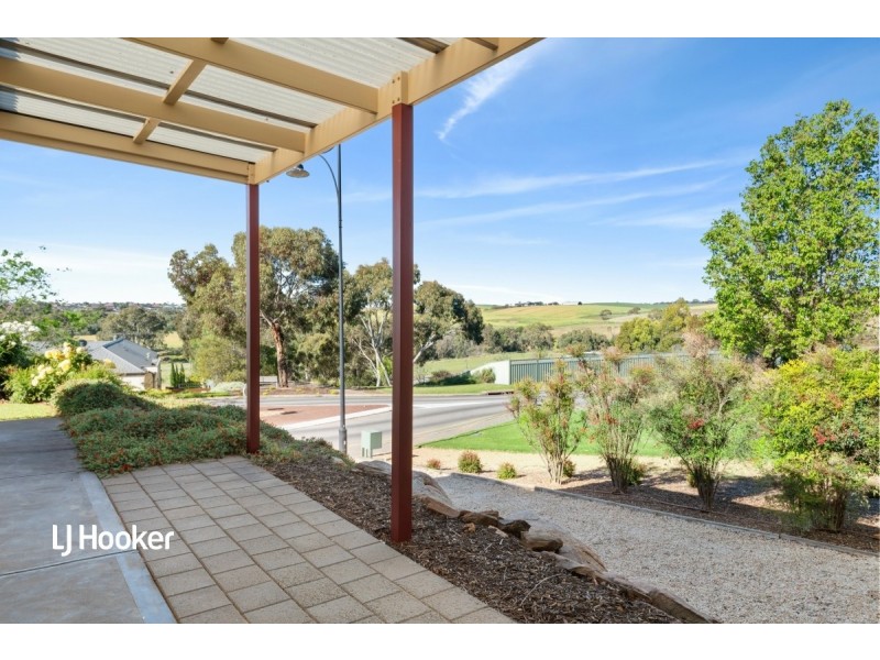 15 Burke Parade, Hewett SA 5118