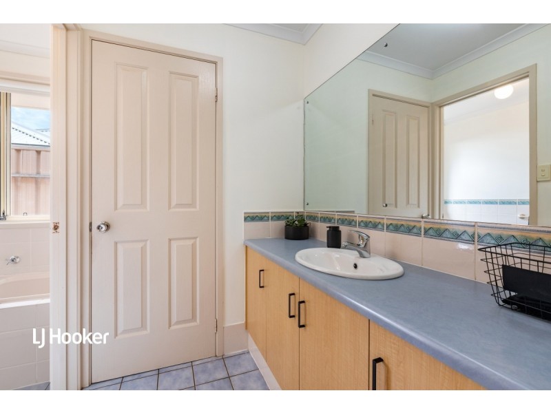 10 Witt Way, Evanston Park SA 5116