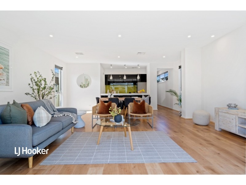 18 Isaacs Way, Evanston South SA 5116