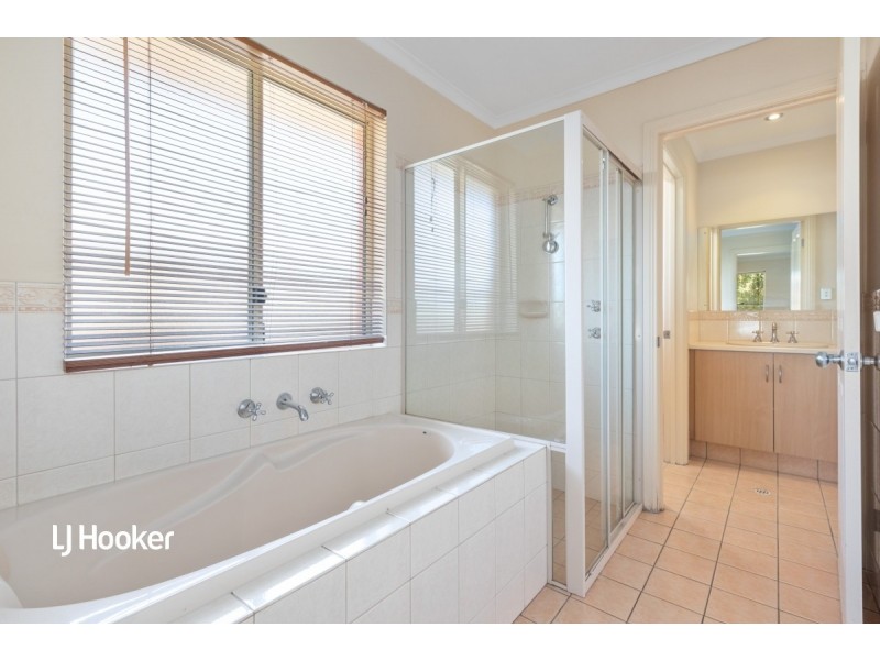 9 Palamountain Drive, Evanston Park SA 5116