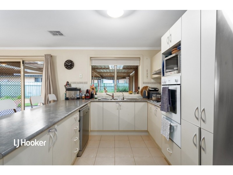 30 Brolga Way, Hewett SA 5118