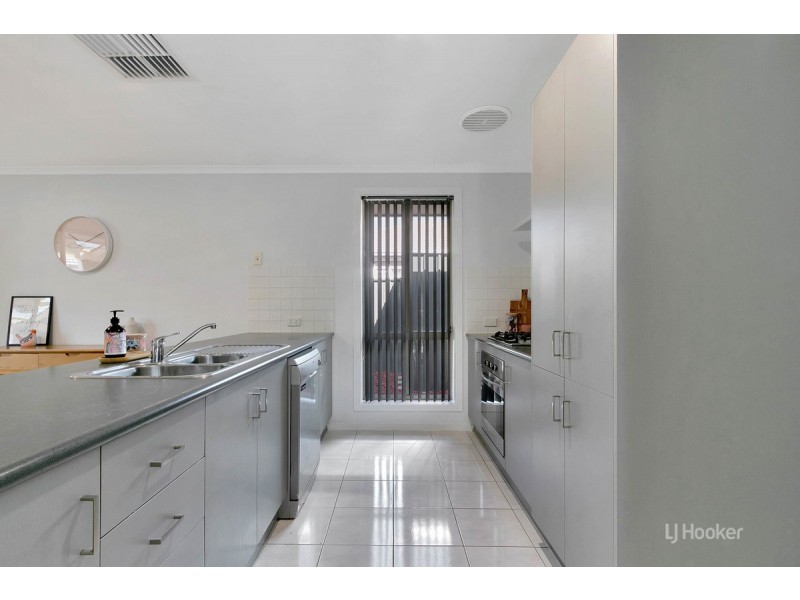 2 Stringy Bark Court, Munno Para West SA 5115