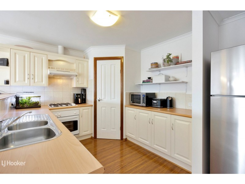 8 Creedon Close, Evanston Park SA 5116