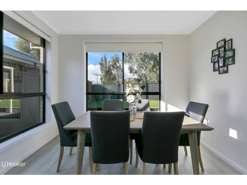 36 Broadwater Place, Blakeview SA 5114