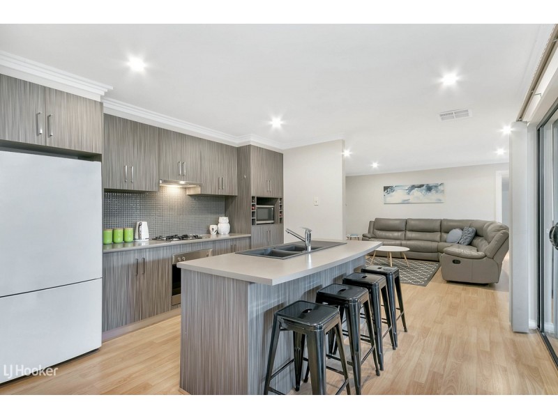 14 Lafitte Way, Andrews Farm SA 5114