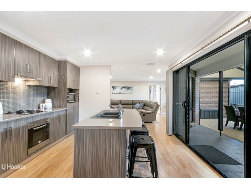 14 Lafitte Way, Andrews Farm SA 5114