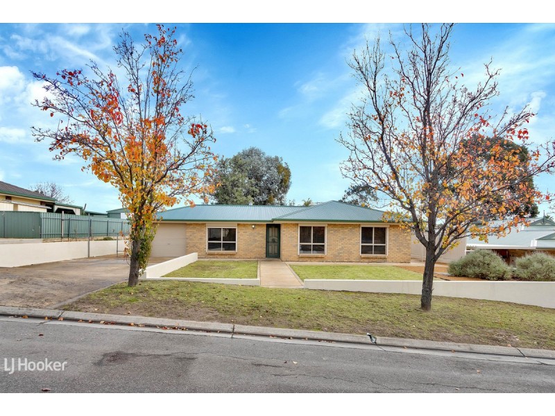 8 Bruce Rundle Drive, Williamstown SA 5351