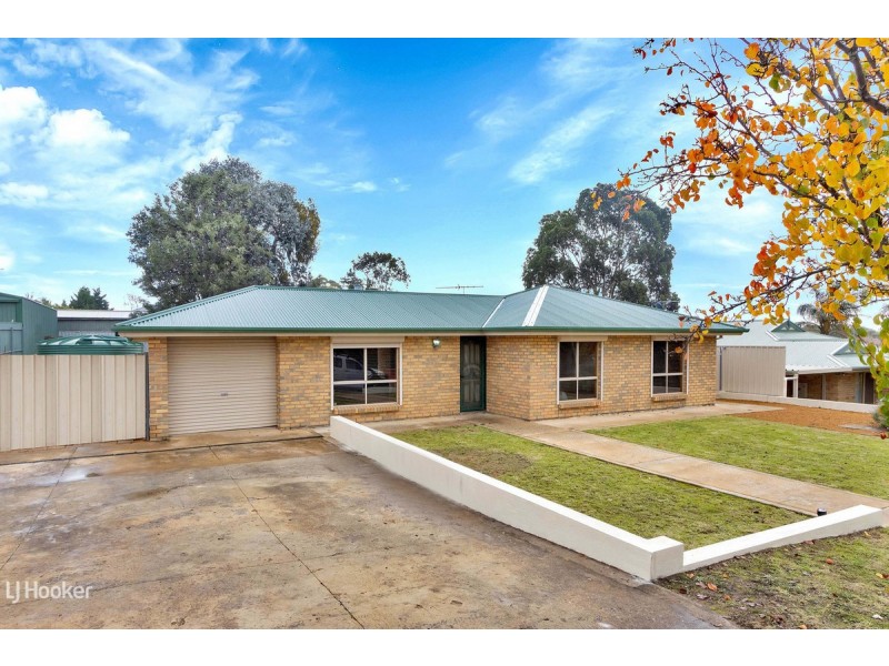 8 Bruce Rundle Drive, Williamstown SA 5351
