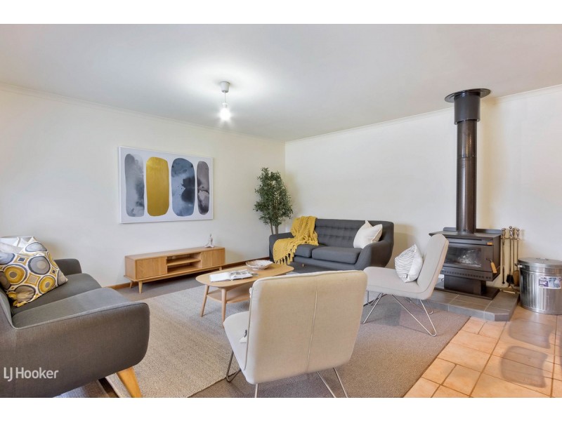 8 Bruce Rundle Drive, Williamstown SA 5351