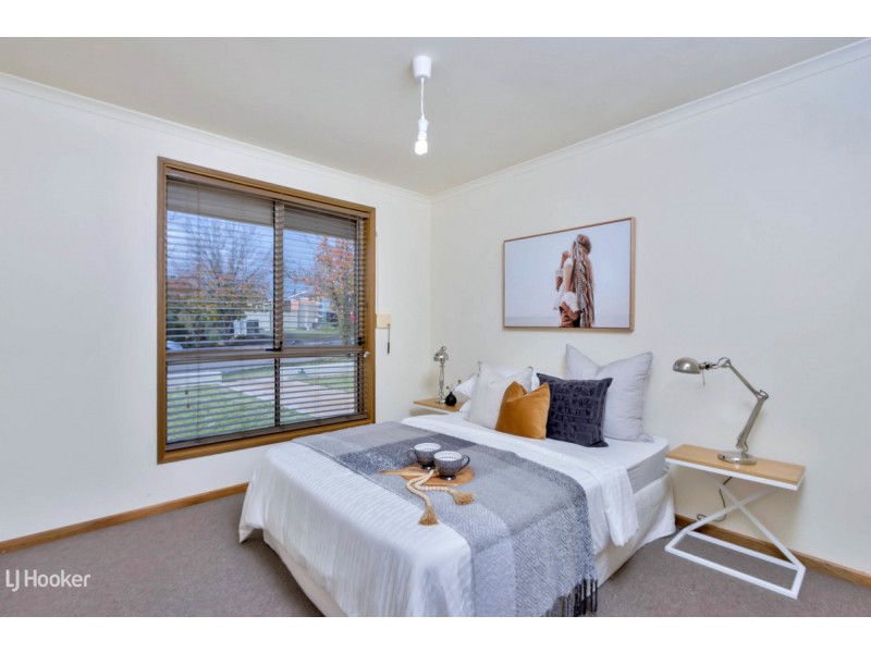 8 Bruce Rundle Drive, Williamstown SA 5351