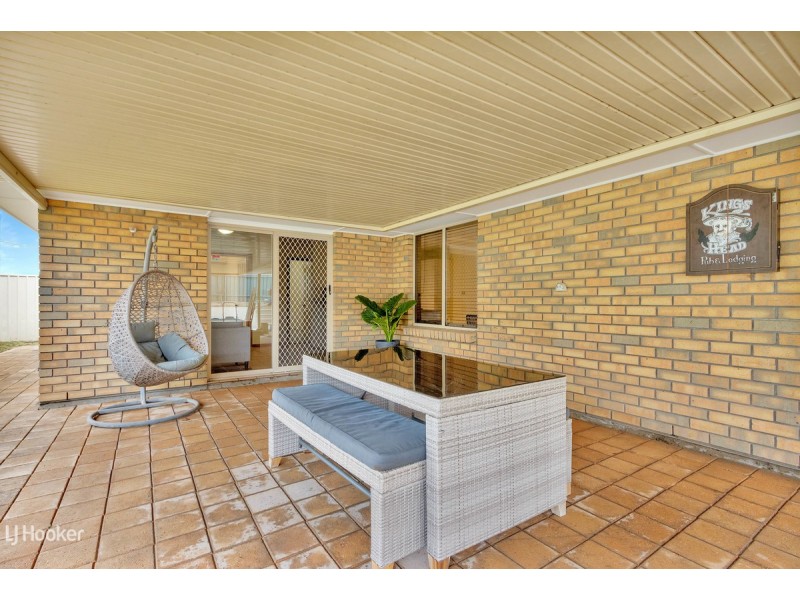 8 Bruce Rundle Drive, Williamstown SA 5351