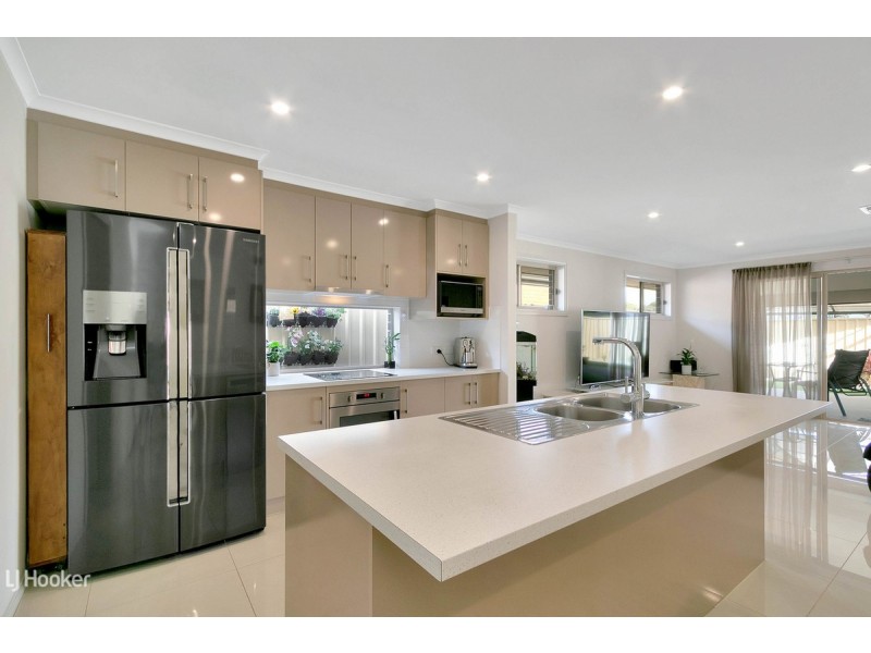 1 Scarfo Drive, Salisbury Downs SA 5108
