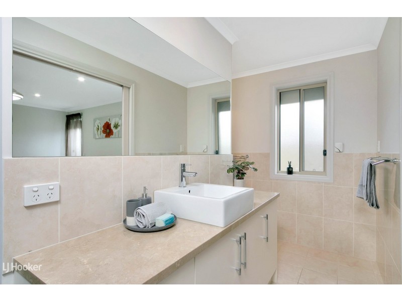 1 Scarfo Drive, Salisbury Downs SA 5108
