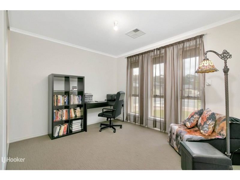 1 Scarfo Drive, Salisbury Downs SA 5108