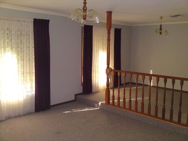 7 Knight Street, Willaston SA 5118