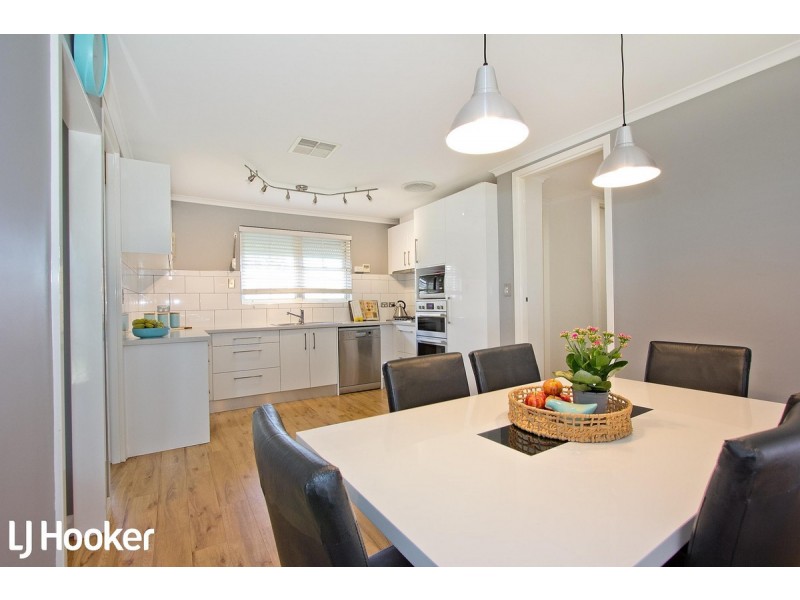 4 Halifax Avenue, Parafield Gardens SA 5107