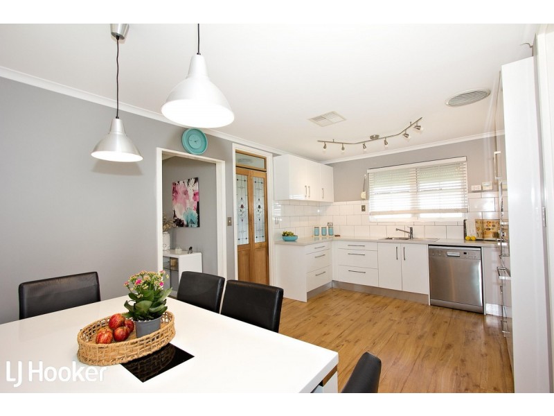 4 Halifax Avenue, Parafield Gardens SA 5107