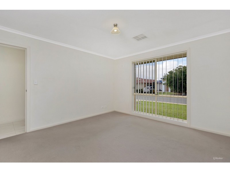 9 Osborne Street, Evanston Gardens SA 5116