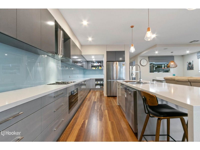 8A St Albans Terrace, Semaphore Park SA 5019