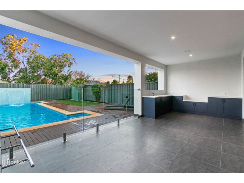 8A St Albans Terrace, Semaphore Park SA 5019