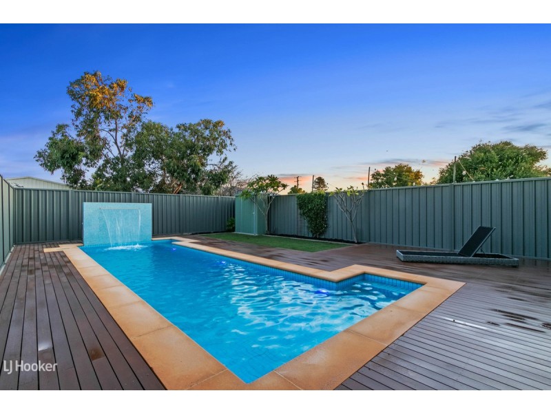 8A St Albans Terrace, Semaphore Park SA 5019