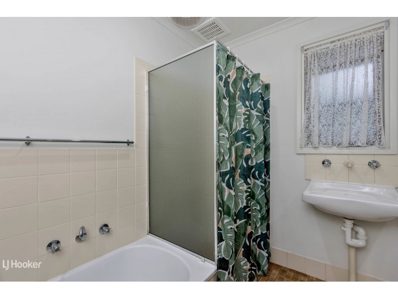 15 Marchant Court, Gawler West SA 5118
