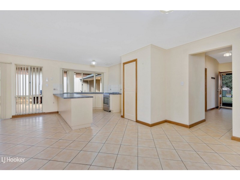 6 Regent Grove, Blakeview SA 5114