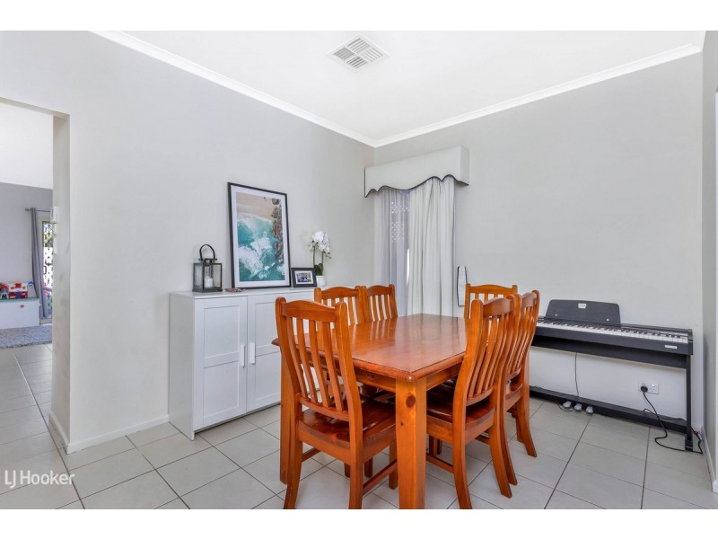 12 Witt Way, Evanston Park SA 5116