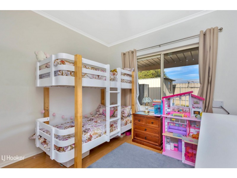 12 Witt Way, Evanston Park SA 5116