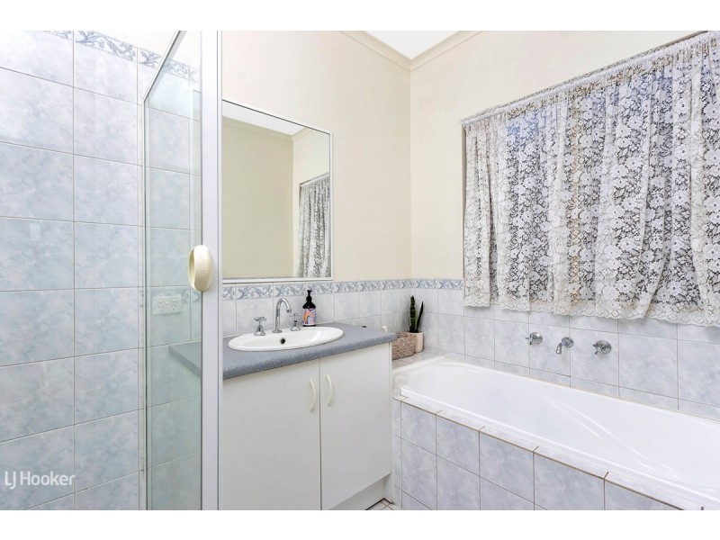 12 Witt Way, Evanston Park SA 5116