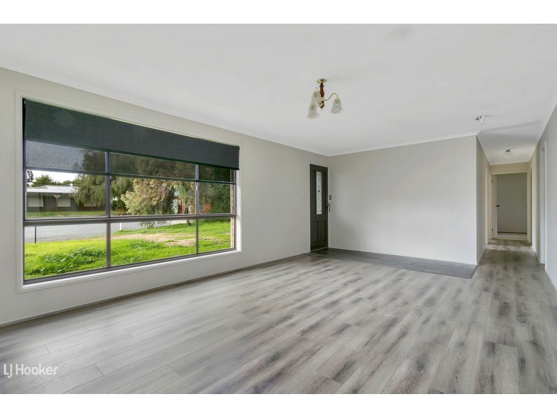 1 Brooks Avenue, Willaston SA 5118
