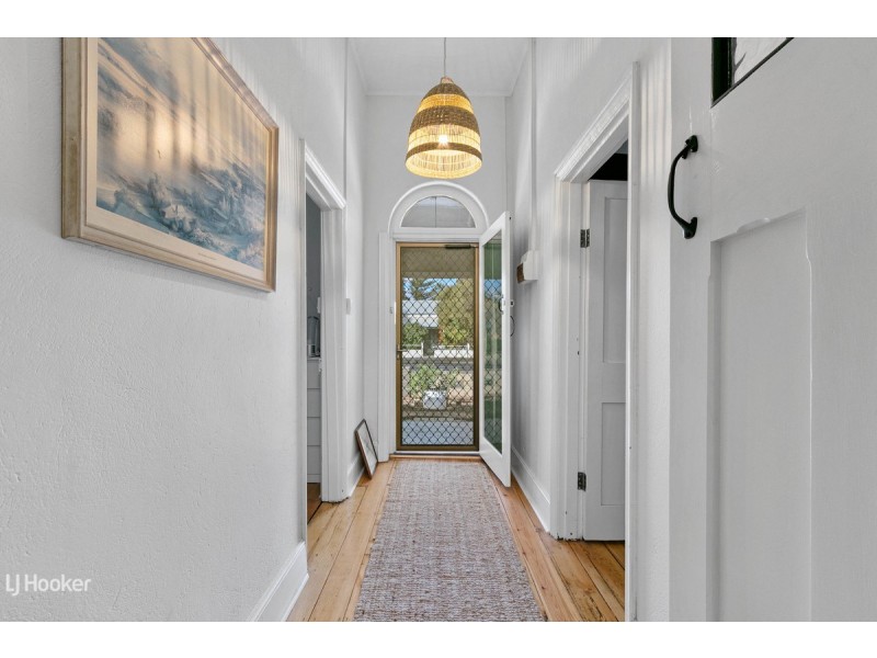 11 Fourth Street, Gawler South SA 5118