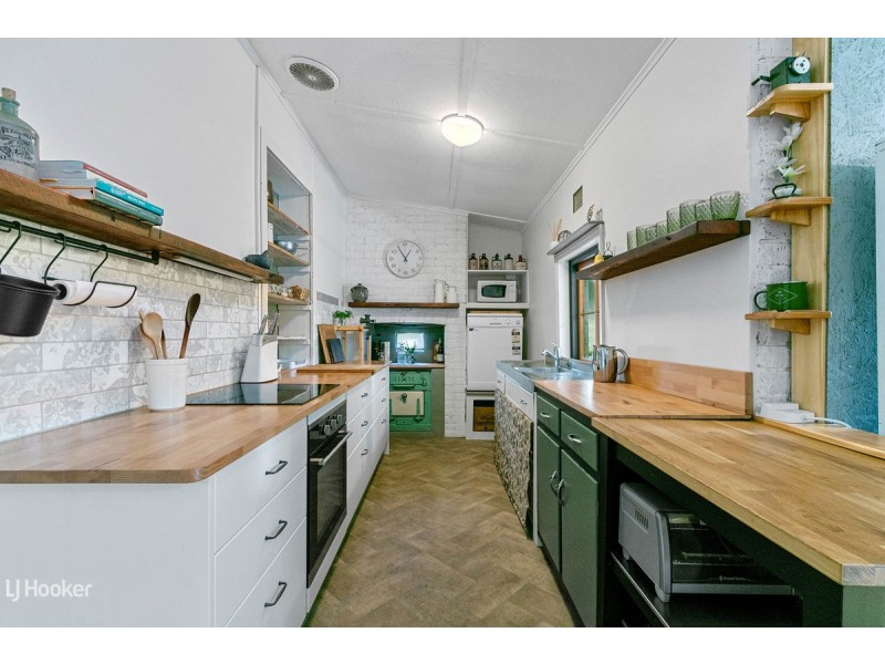 11 Fourth Street, Gawler South SA 5118