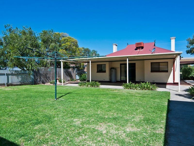 36 Paxton Street, Willaston SA 5118