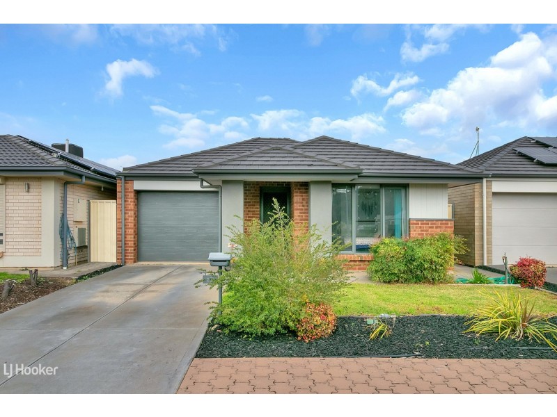 15 Scarfo Drive, Salisbury Downs SA 5108