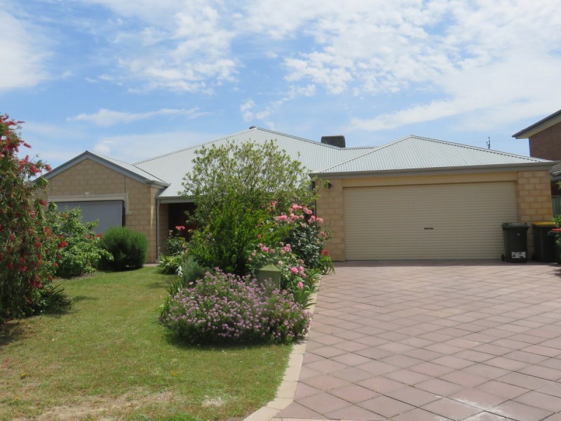 16 Stuart Street, Nuriootpa SA 5355