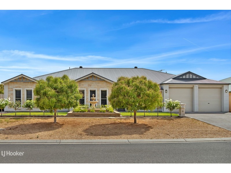 1 Richardson Drive, Reid SA 5118