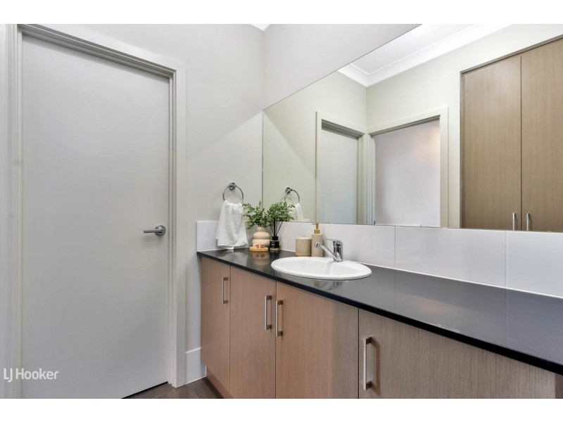 5 Midas Street, Roseworthy SA 5371