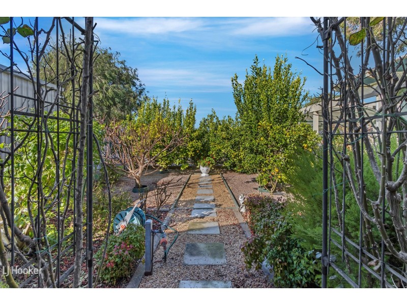 8 Kareda Street, Willaston SA 5118