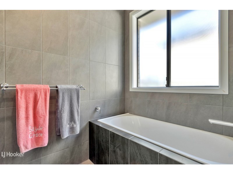 49 Liebrooke Boulevard, Blakeview SA 5114
