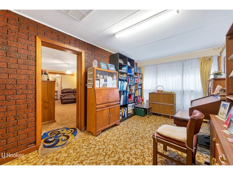 32 Sunnyside Drive, Evanston Park SA 5116
