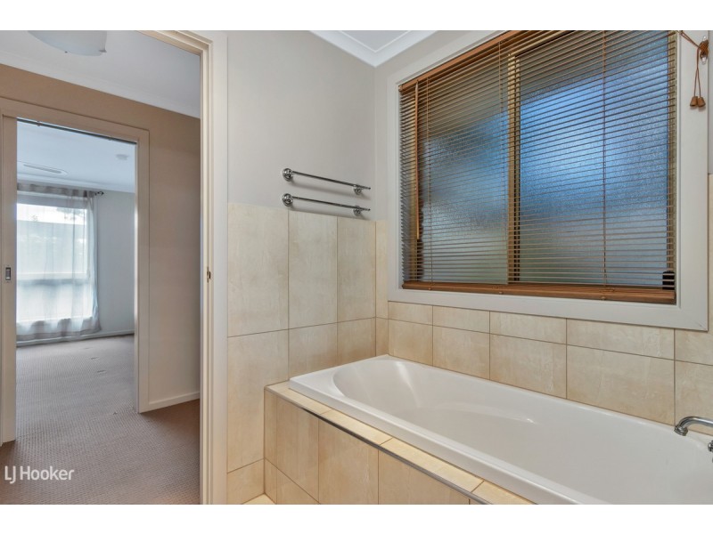 10 Weaver Drive, Willaston SA 5118