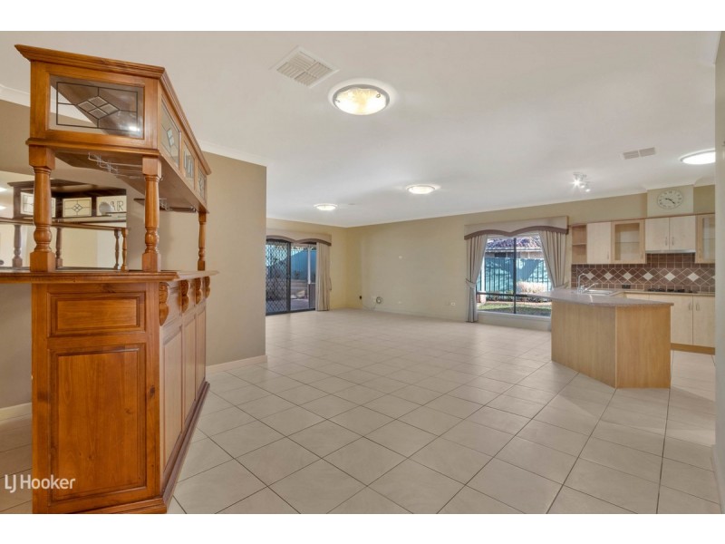 9 Oaklands Circuit, Hewett SA 5118