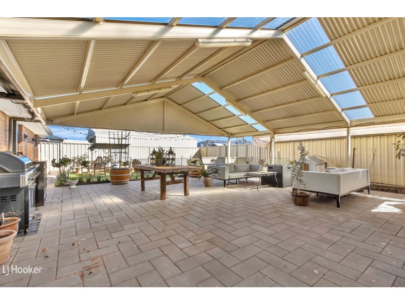 22 Vanessa Drive, Burton SA 5110