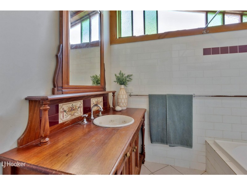 1 Seventh Street, Gawler South SA 5118