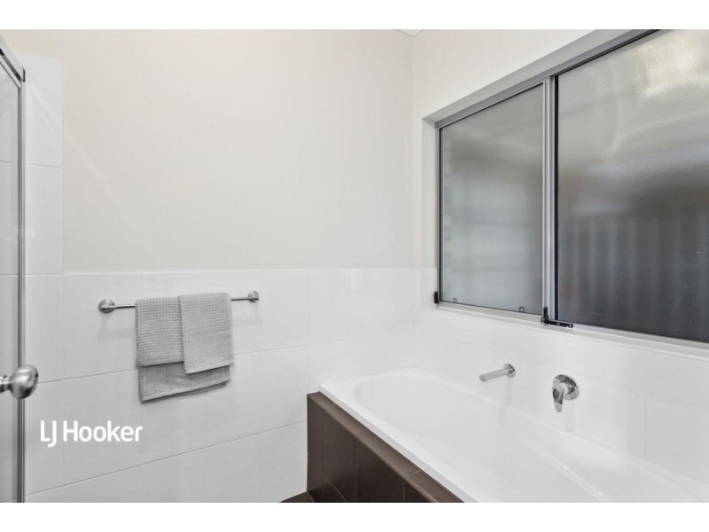 9 Pearce Road, Evanston Gardens SA 5116