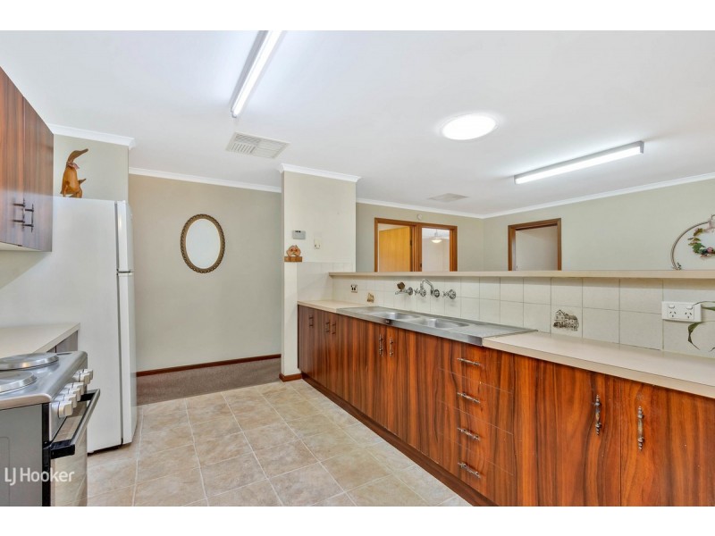 6 Holness Avenue, Gawler East SA 5118