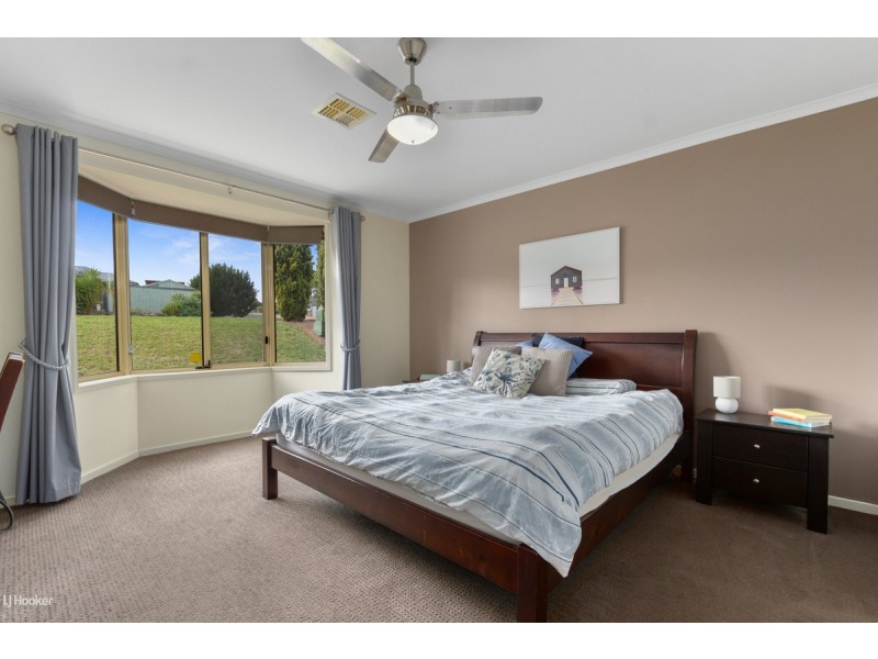 12 Swallow Drive, Hewett SA 5118
